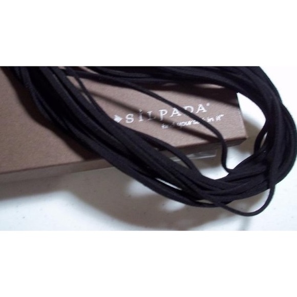 N1124 Retired Silpada Black Leather Necklace - Picture 4 of 4
